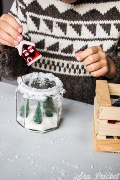 decorar tarros cristal con nieve navidad