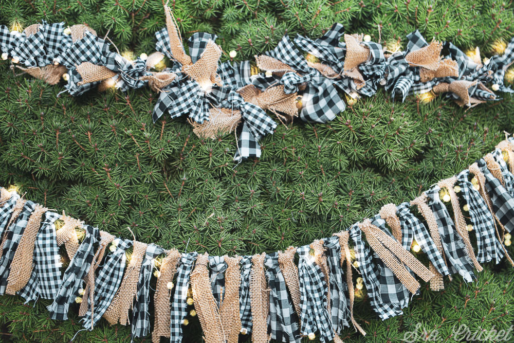 Guirnalda reciclando retales de tela para navidad.