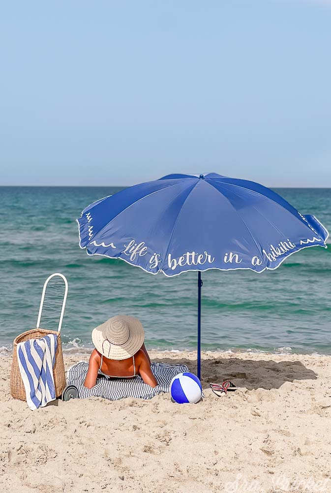 personalizar sombrilla playa DIY cricut ideas verano