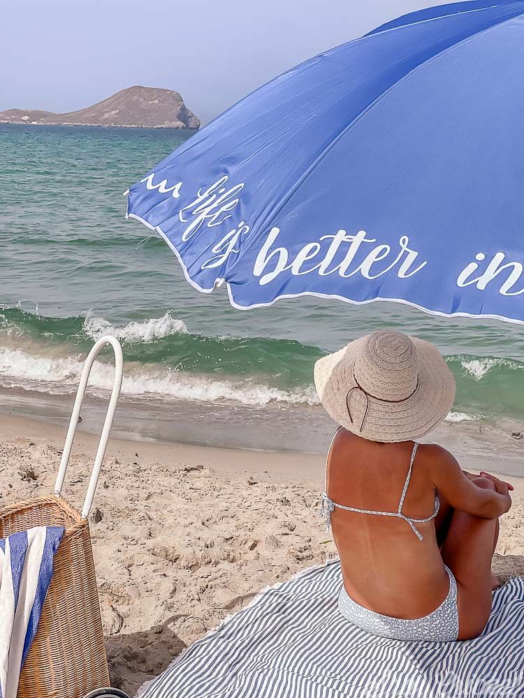 customizar sombrilla playa DIY cricut ideas verano